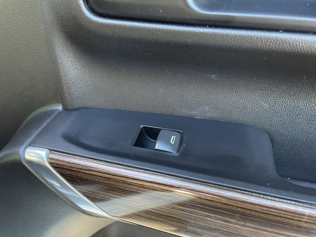 Used 2022 Chevrolet Silverado 1500 RST image 75