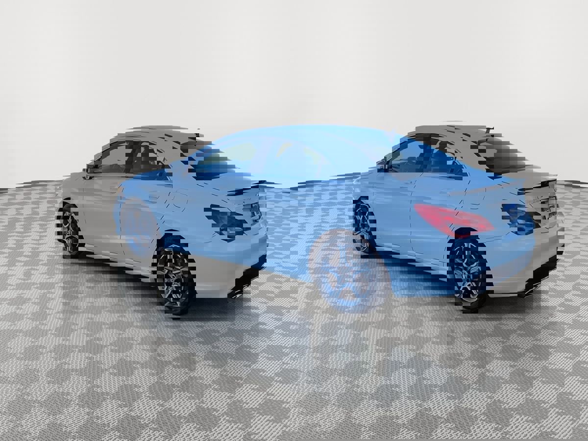 Used 2018 Mercedes-Benz CLA 250 4MATIC image 5