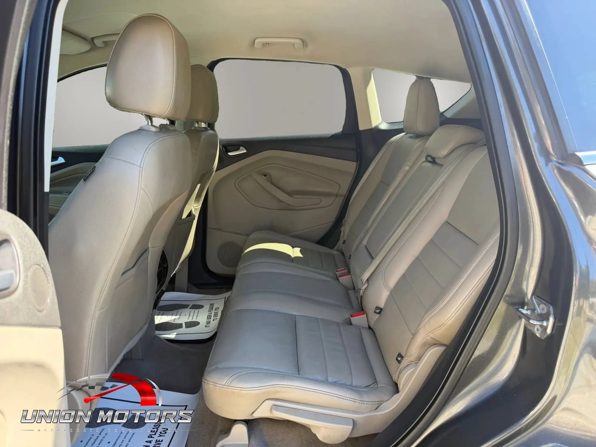Used 2016 Ford Escape SE w/ SE Leather Comfort Package FWD image 22