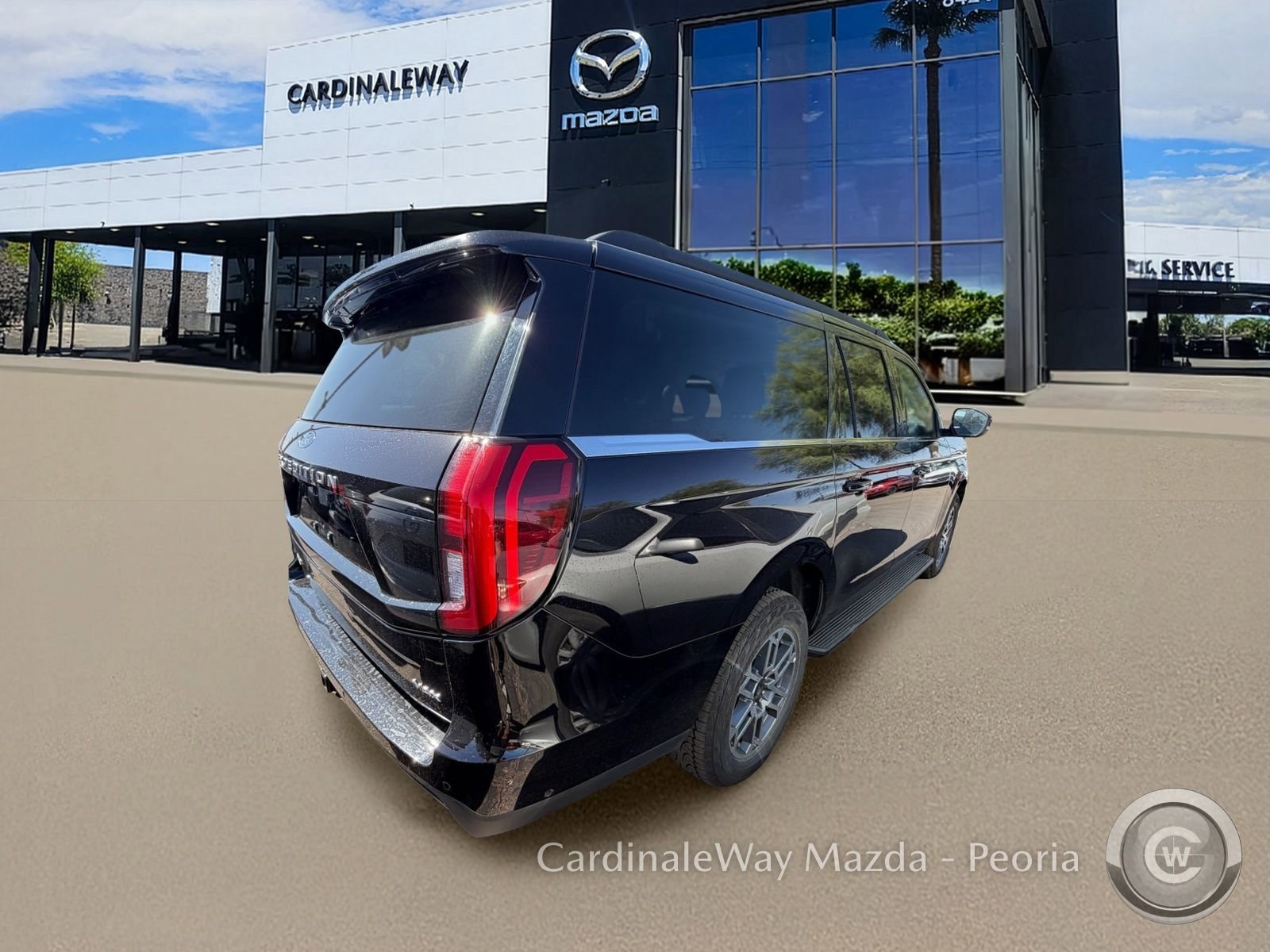 Used 2025 Ford Expedition Max Active AWD/4WD image 4