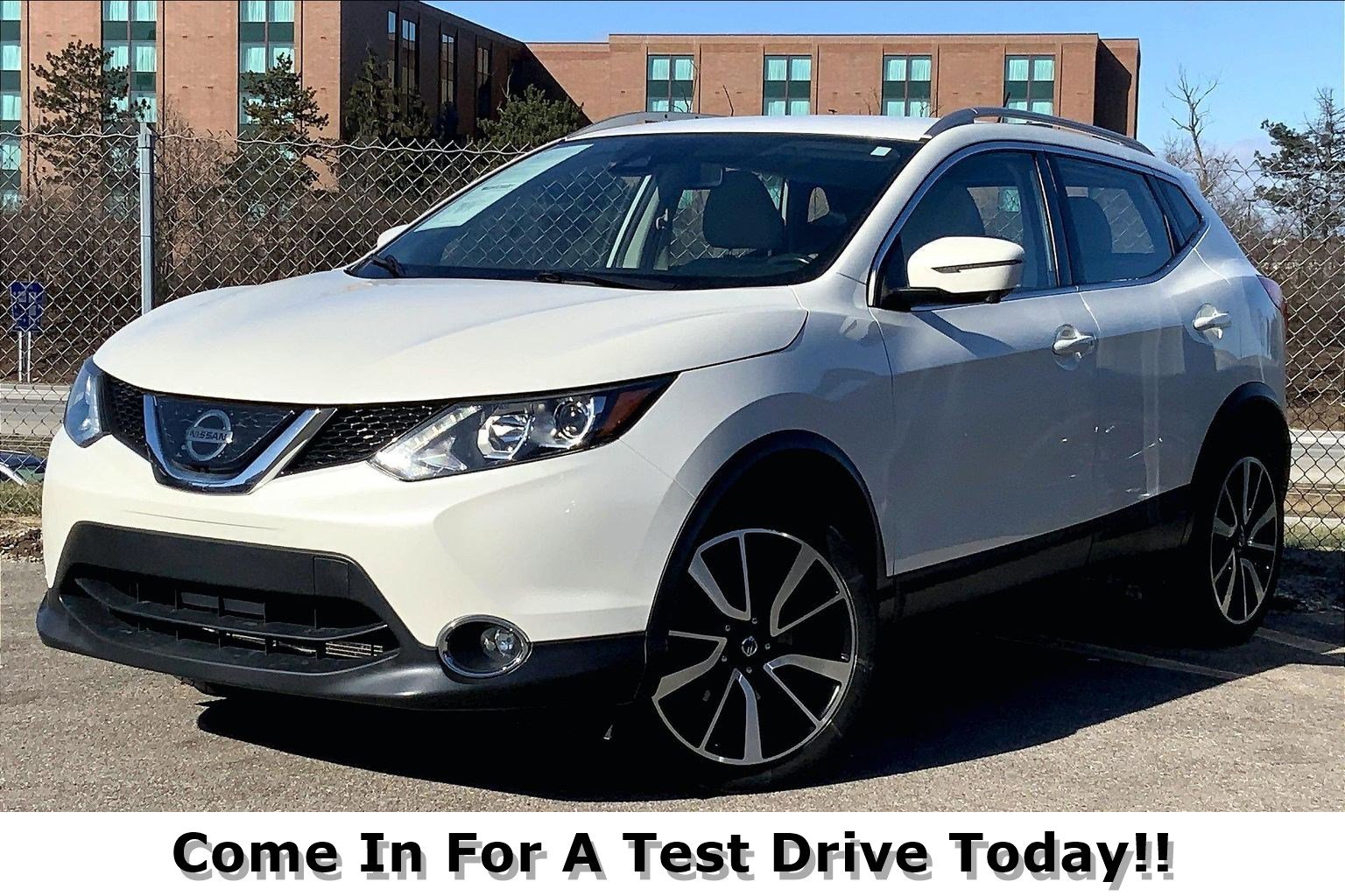 Used 2019 Nissan Rogue Sport SL image 12