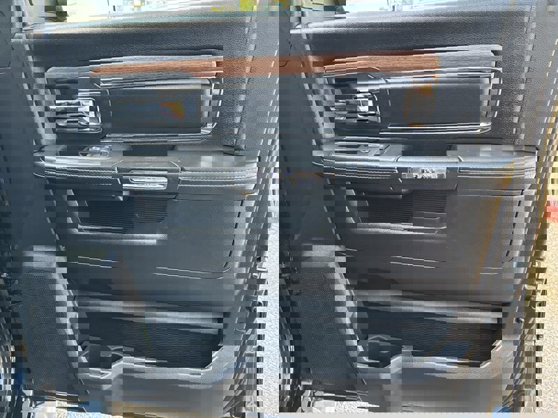 Used 2016 RAM 2500 Laramie image 31