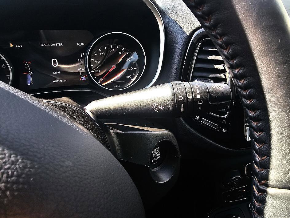 Used 2019 Jeep Compass Limited w/ Advanced Safety Group image 21