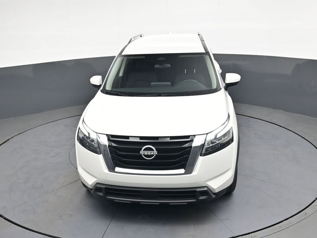Used 2025 Nissan Pathfinder SV AWD/4WD image 39