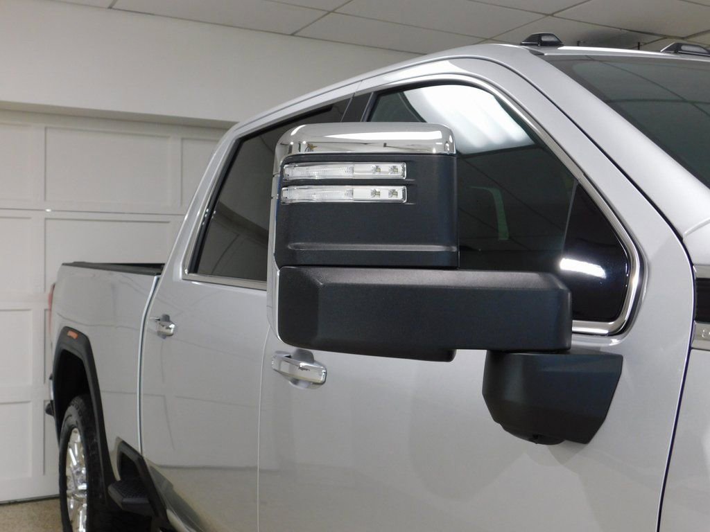 Used 2022 GMC Sierra 3500 Denali w/ Technology Package image 11
