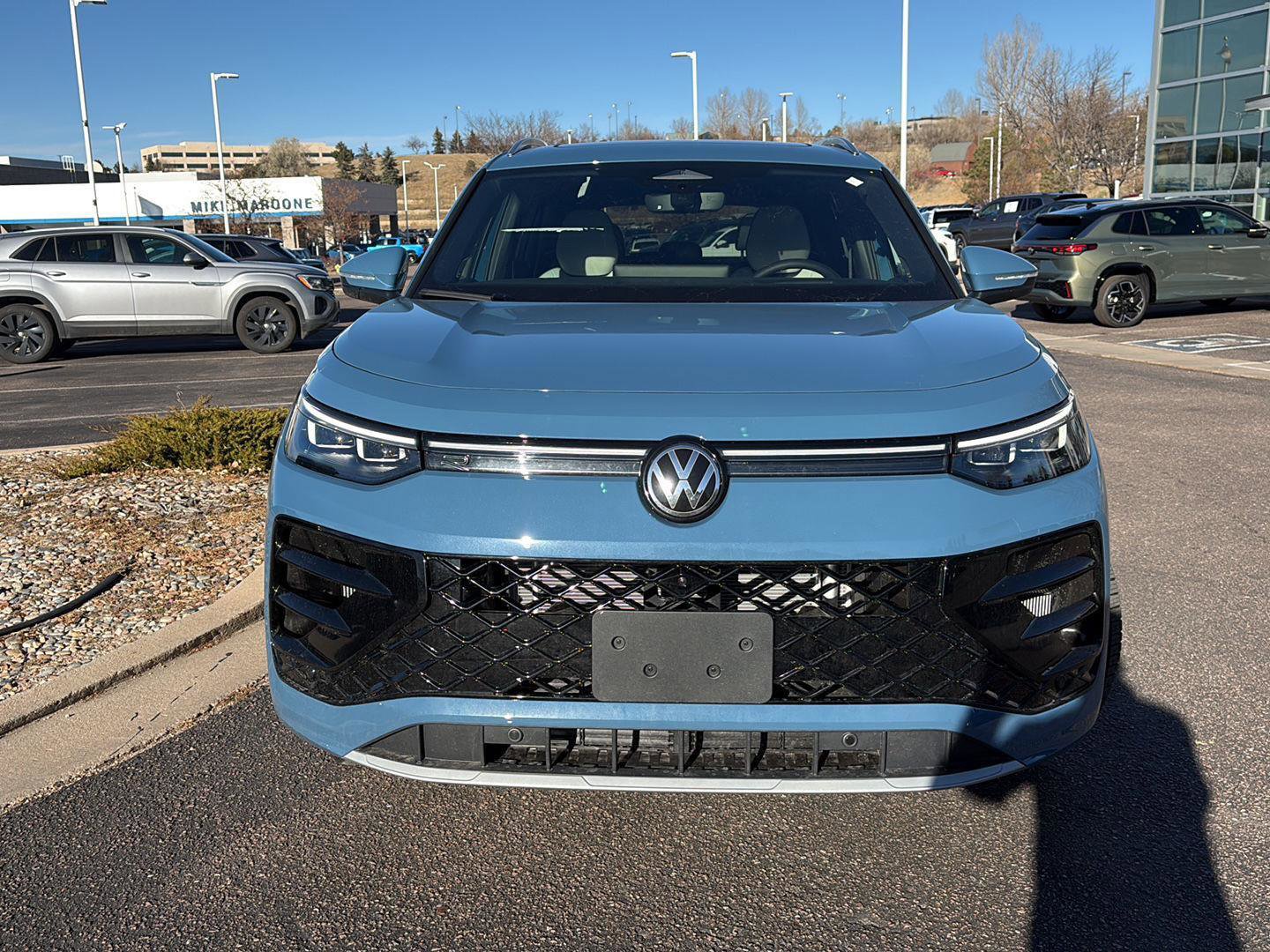 New 2026 Volkswagen Tiguan SEL R-Line image 2