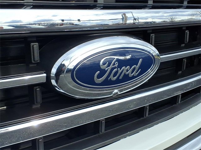 Used 2021 Ford F150 Lariat w/ Trailer Tow Package image 28