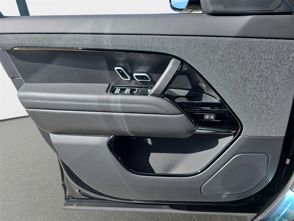 New 2026 Land Rover Range Rover Sport Dynamic SE image 28