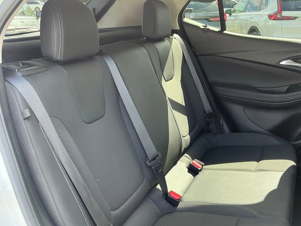 Used 2022 Buick Encore GX Preferred w/ Cold Weather Comfort Package image 19