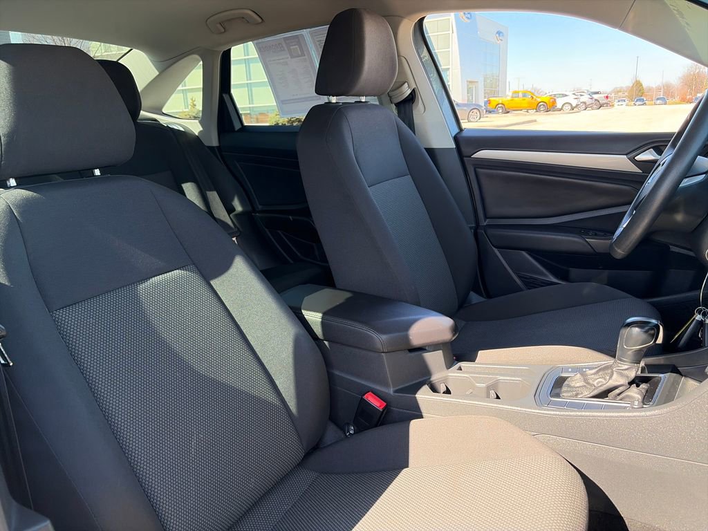 Used 2019 Volkswagen Jetta S w/ Driver Assistance Package image 12