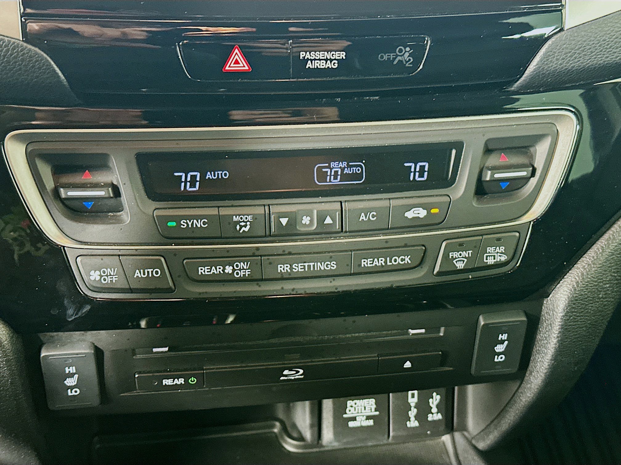 Used 2018 Honda Pilot Touring image 23