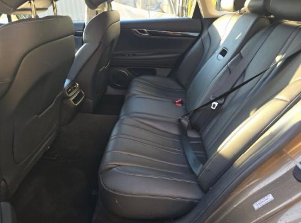 Used 2023 Genesis G80 2.5T image 9