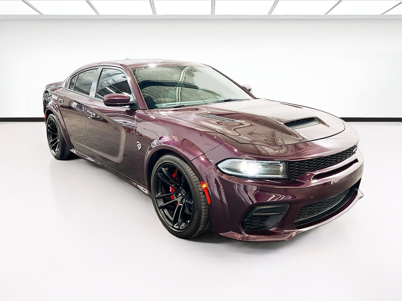 Used 2022 Dodge Charger SRT Hellcat w/ Harman/Kardon Audio Group image 3