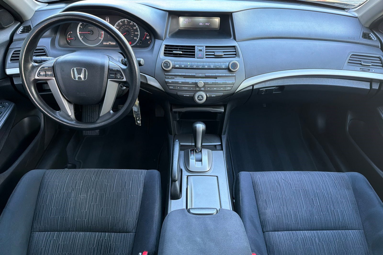 Used 2012 Honda Accord LX image 17