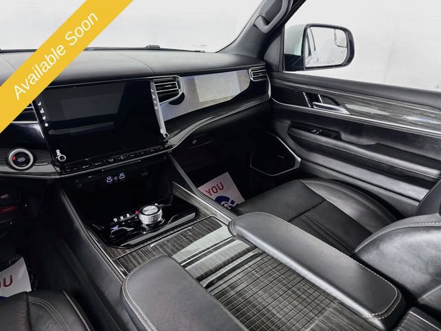 Used 2022 Jeep Wagoneer Series II w/ Premium Group I AWD/4WD image 25