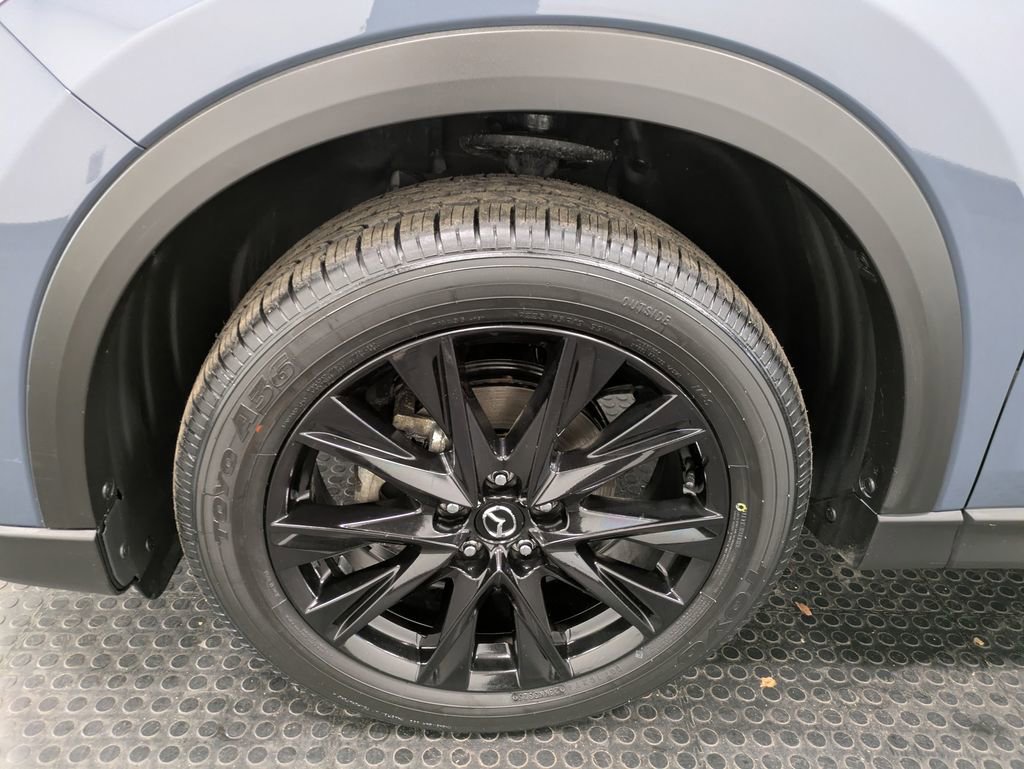 Certified 2023 MAZDA CX-5 Carbon Edition image 8
