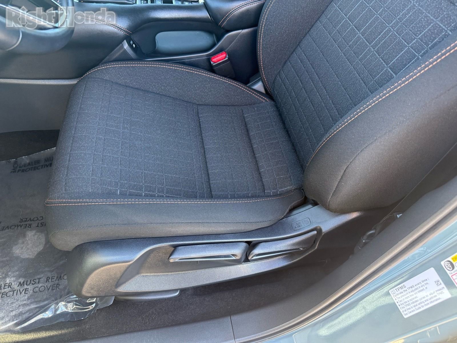 Used 2025 Honda HR-V Sport image 13