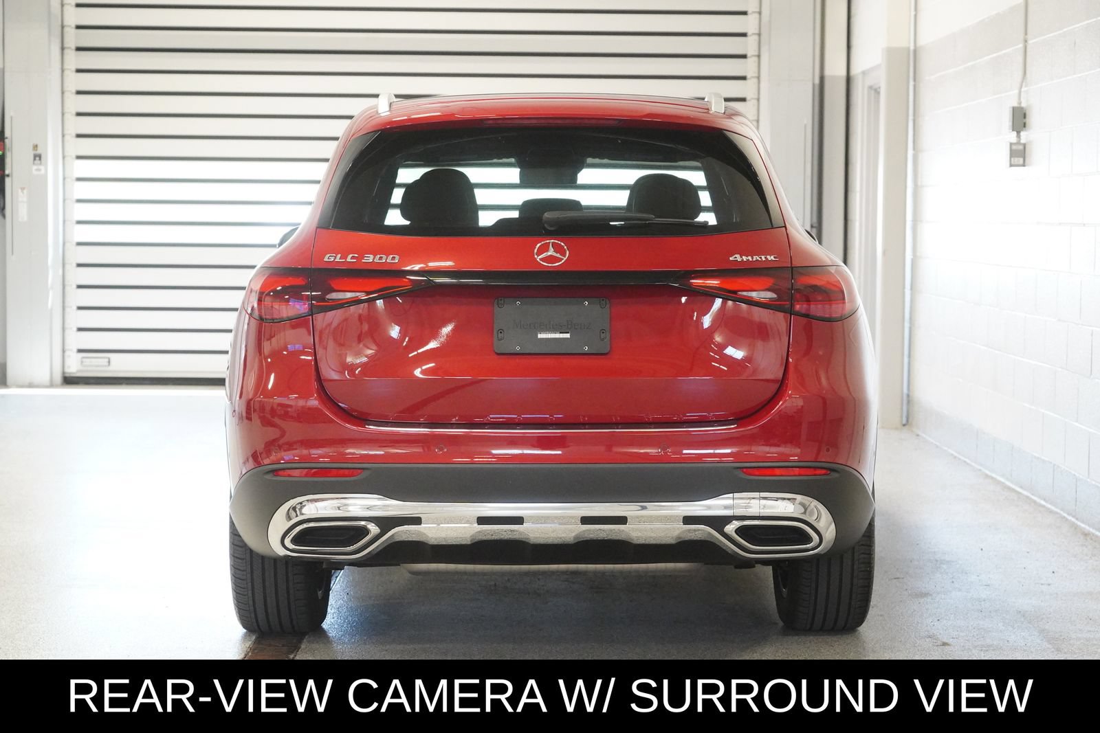 Used 2024 Mercedes-Benz GLC 300 4MATIC image 5