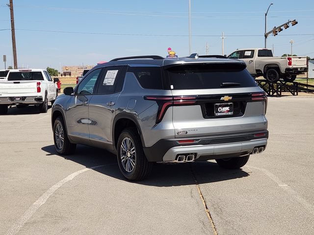 New 2027 Chevrolet Traverse LT FWD image 5