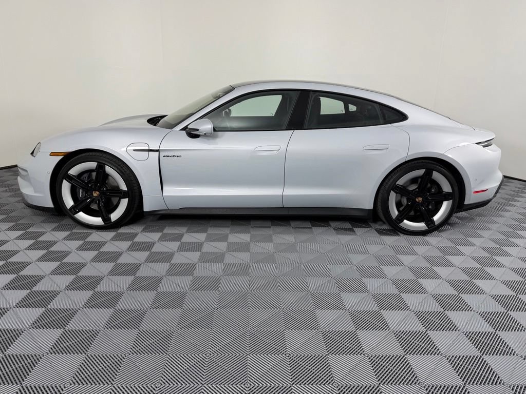 Certified 2026 Porsche Taycan RWD image 2