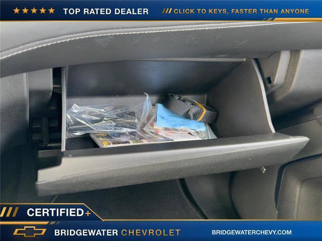 Used 2023 Chevrolet Tahoe Z71 w/ Luxury Package AWD/4WD image 32