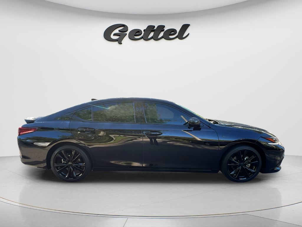 Used 2024 Lexus ES 300h F Sport w/ Accessory Package (Z2) FWD image 4