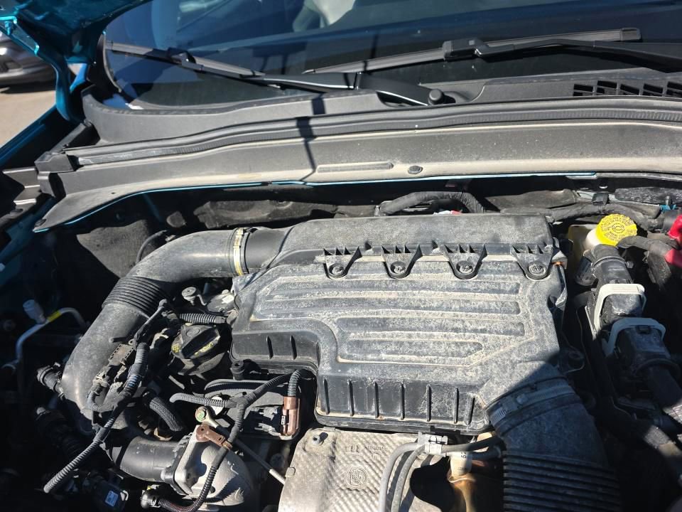 Used 2022 Jeep Renegade Limited w/ Sun, Sound & Wheels Group image 10