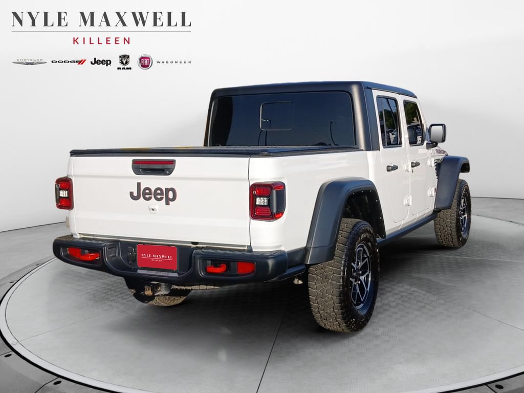 Used 2024 Jeep Gladiator Rubicon w/ Convenience Group AWD/4WD image 16