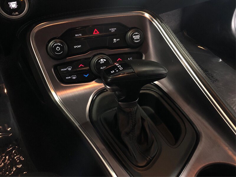 Used 2018 Dodge Challenger SXT image 24