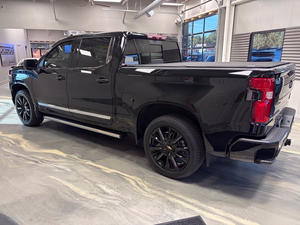 Used 2024 Chevrolet Silverado 1500 High Country AWD/4WD image 43
