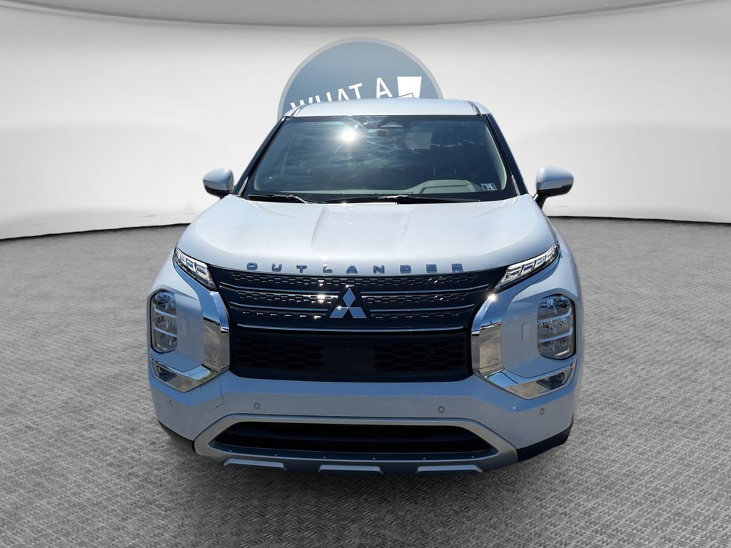 Used 2024 Mitsubishi Outlander SE AWD/4WD image 9