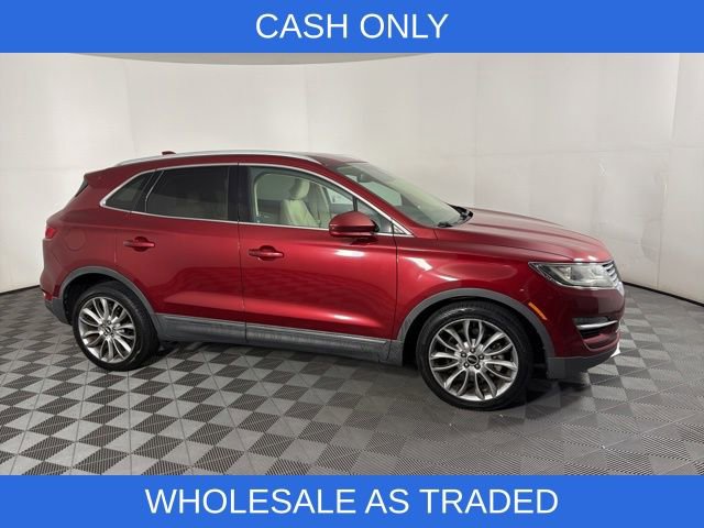 Used 2016 Lincoln MKC Reserve w/ Lincoln MKC Climate Package FWD image 3