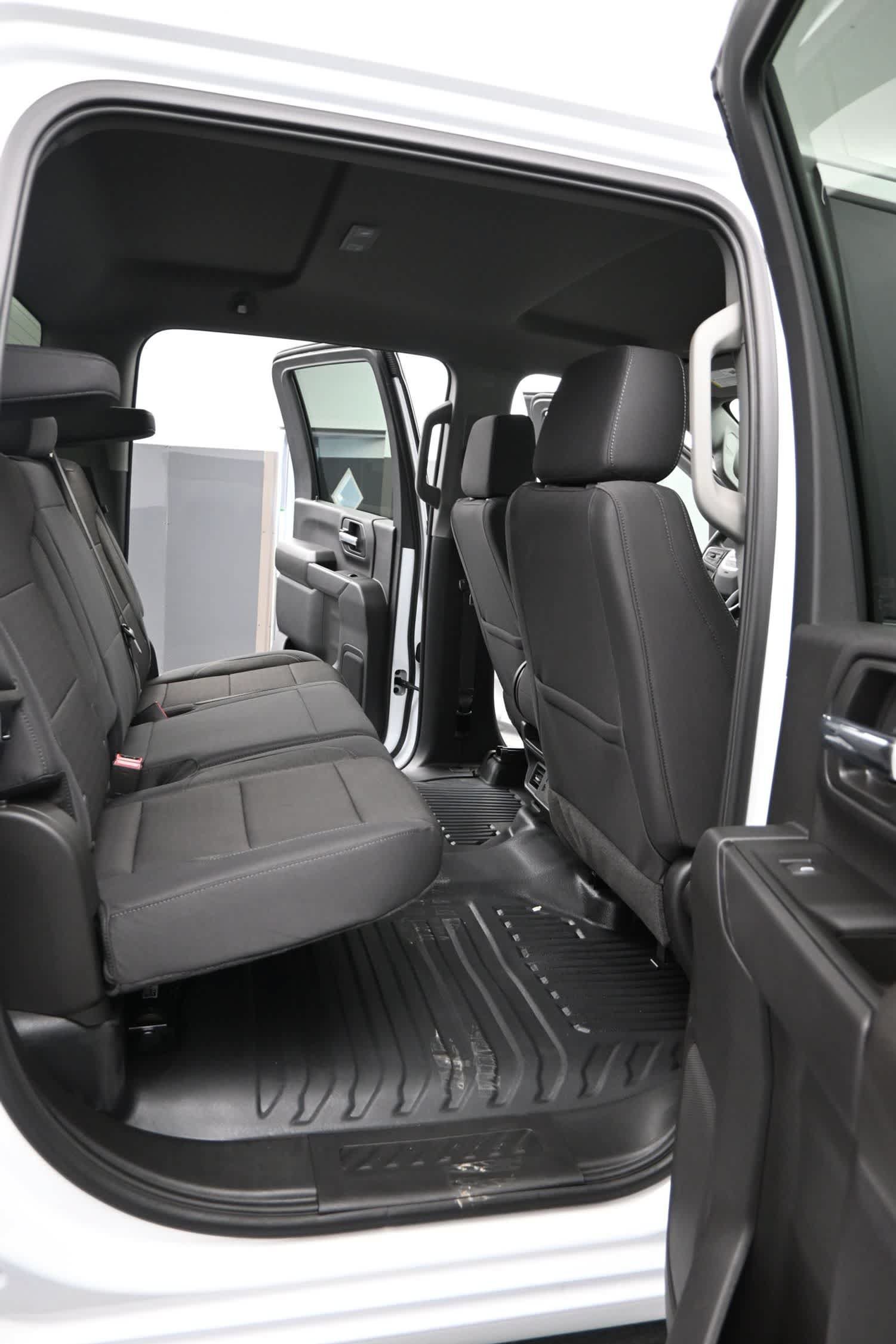 Used 2026 GMC Sierra 2500 Pro w/ Convenience Package AWD/4WD image 13