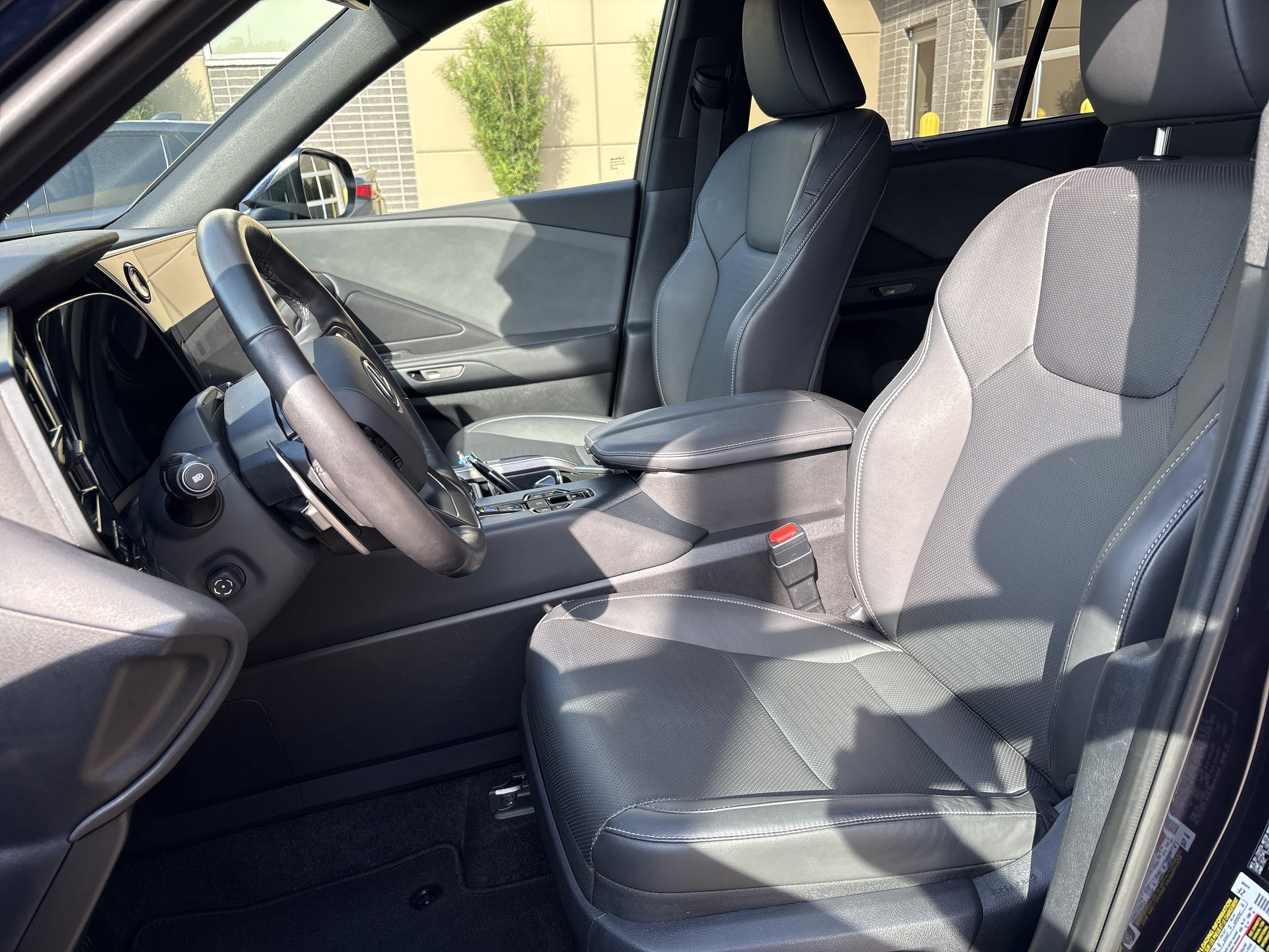 Used 2025 Lexus TX 350 AWD w/ Technology Package image 16