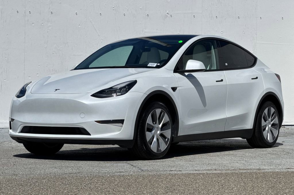 Used 2023 Tesla Model Y Long Range AWD/4WD image 7