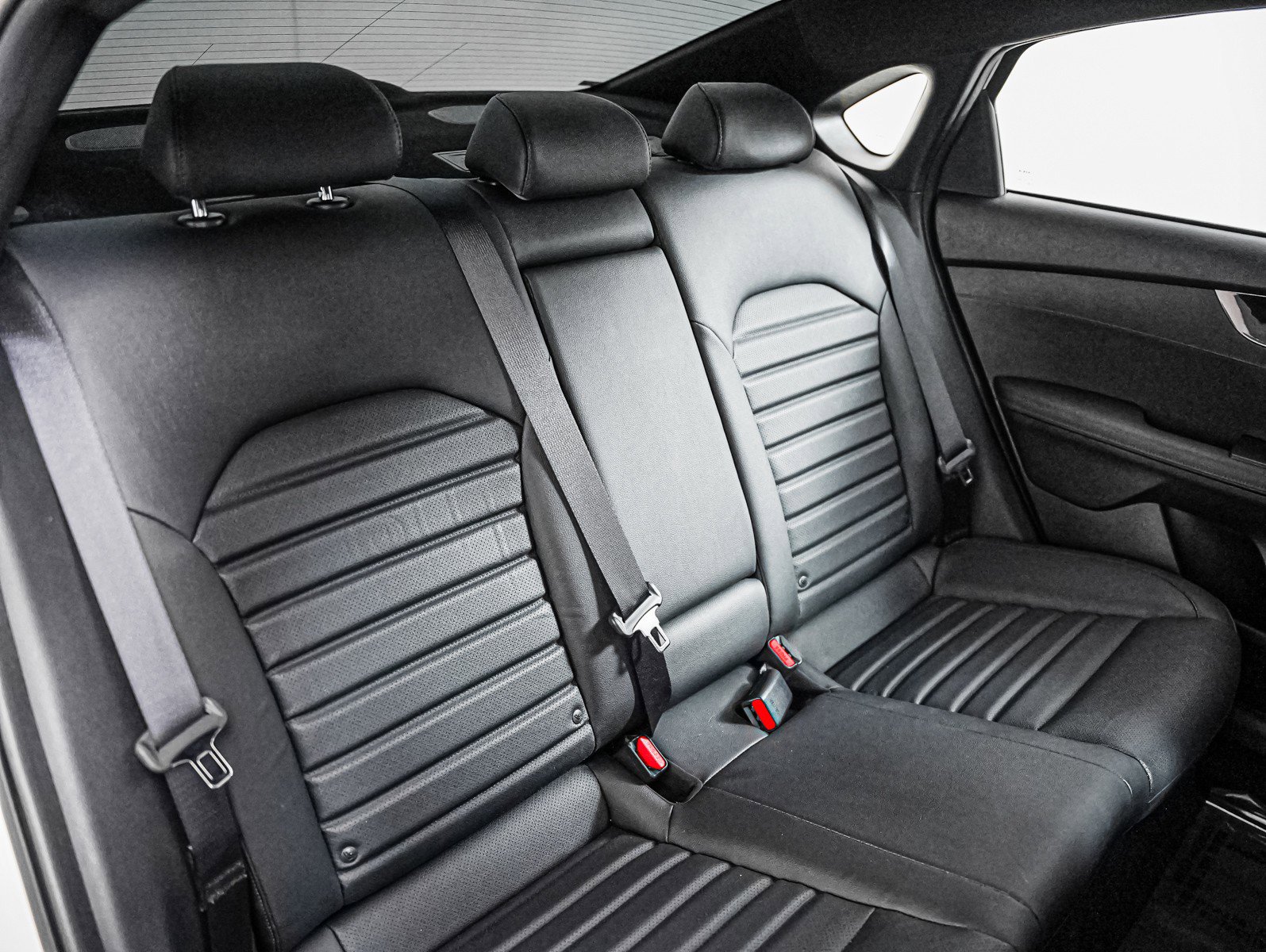 Used 2023 Kia Forte GT w/ GT2 Package FWD image 13