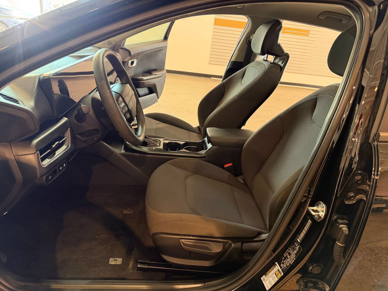 Used 2026 Kia K4 FWD image 26
