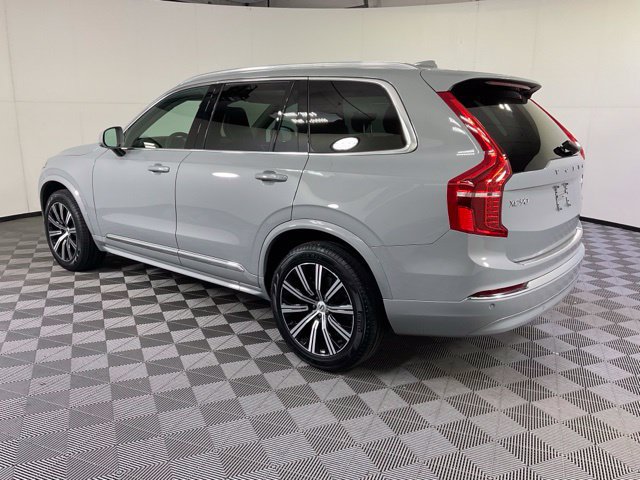 Certified 2025 Volvo XC90 B5 Core w/ Protection Package Premier AWD/4WD image 4