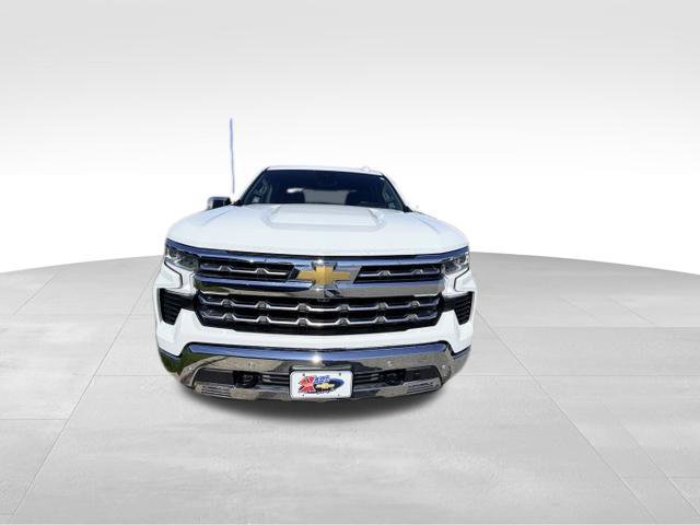 Used 2024 Chevrolet Silverado 1500 LTZ w/ LTZ Premium Package AWD/4WD image 3