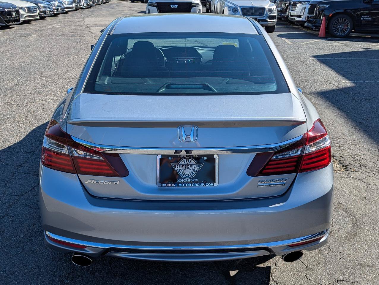 Used 2017 Honda Accord Sport Special Edition image 8