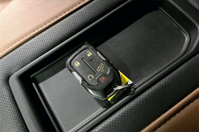 Used 2022 Chevrolet Silverado 3500 High Country image 31