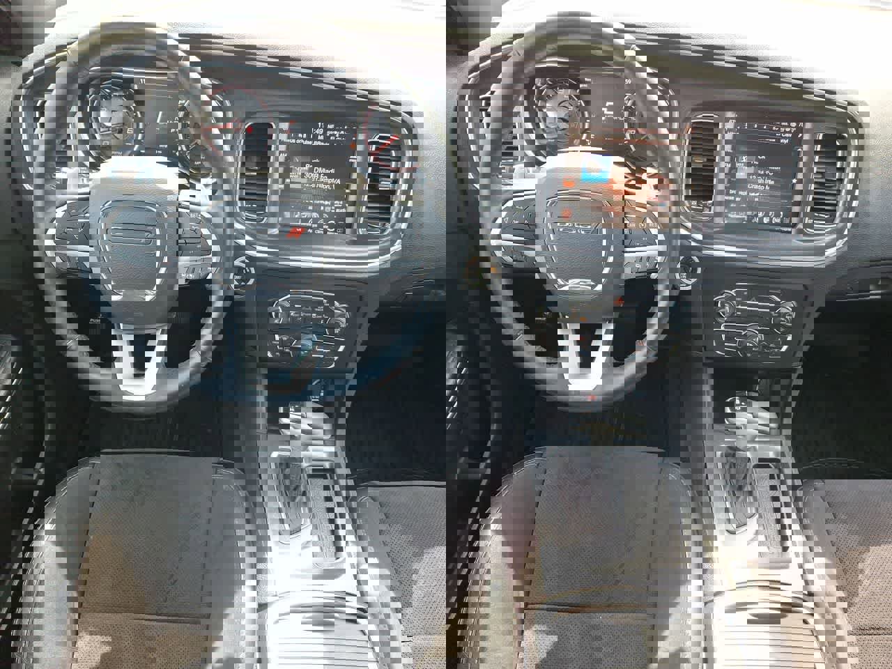 Used 2015 Dodge Charger R/T image 27