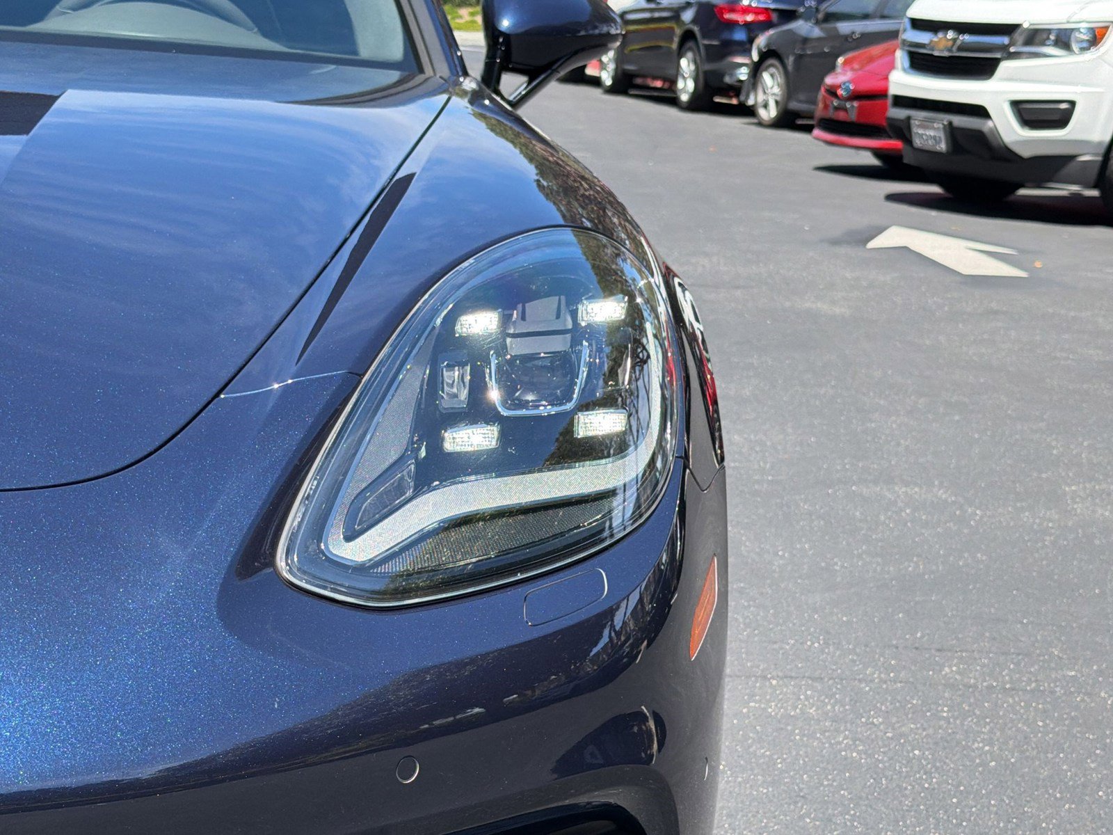 Used 2018 Porsche Panamera 4 AWD/4WD image 11