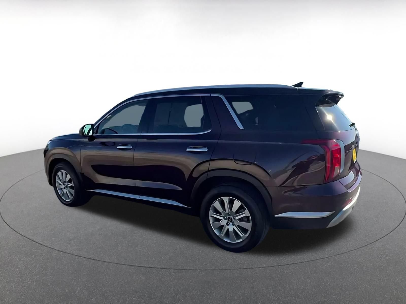 Used 2025 Hyundai Palisade SEL FWD image 9