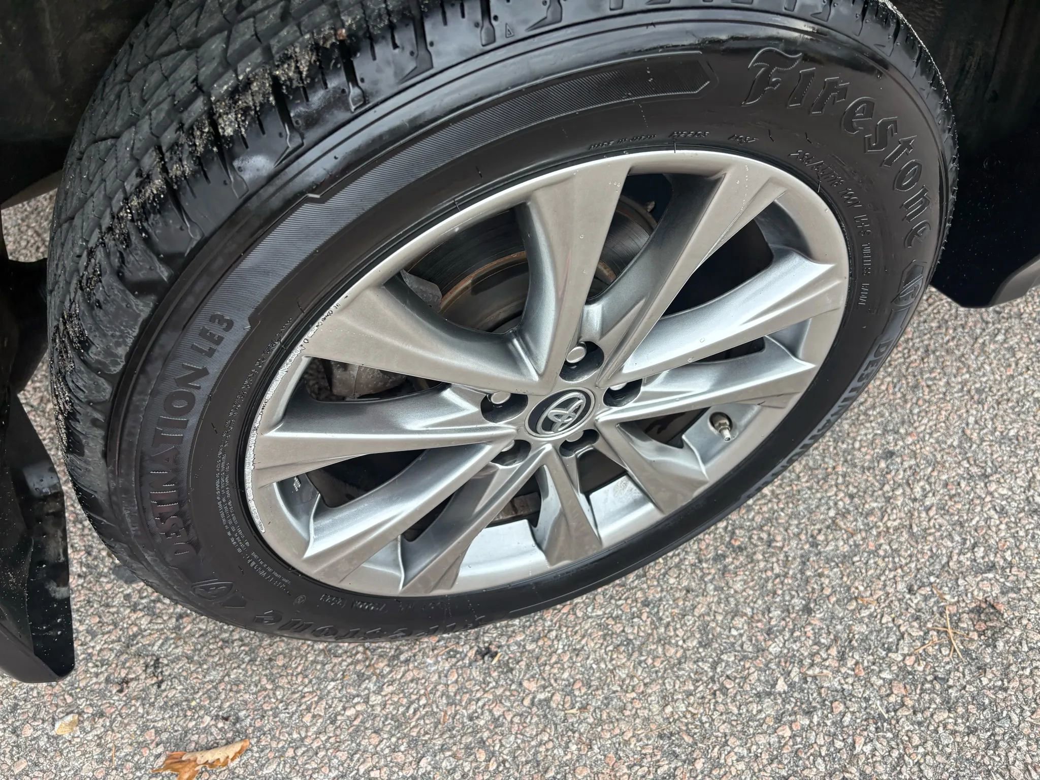 Used 2016 Toyota RAV4 Limited image 53