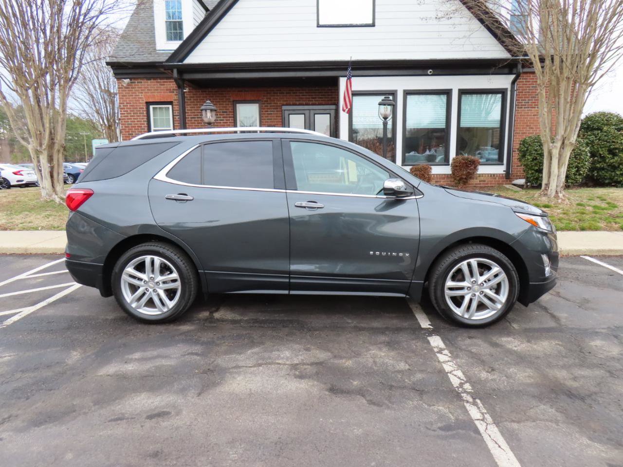 Used 2019 Chevrolet Equinox Premier image 9