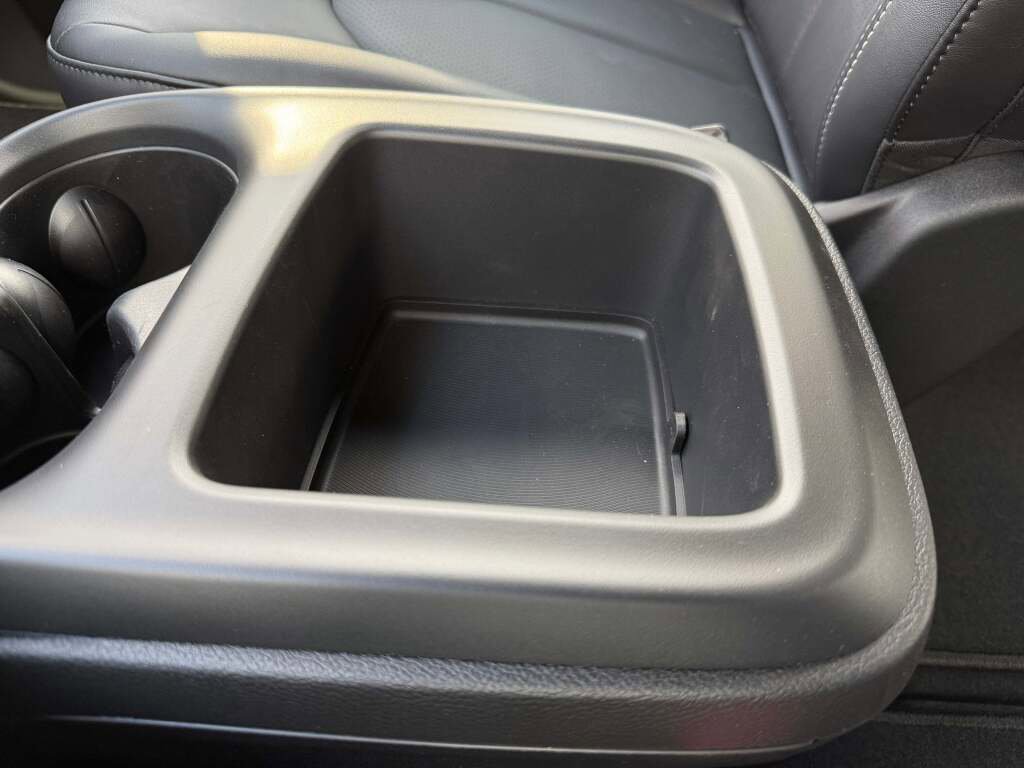 New 2026 Chrysler Voyager LX image 37