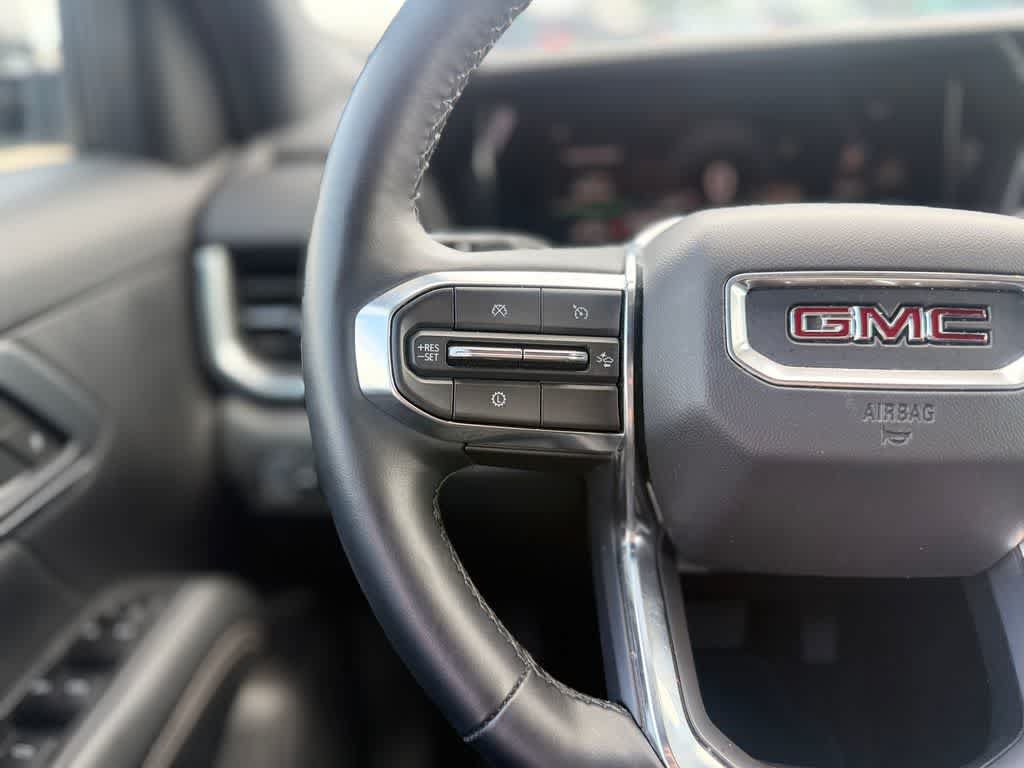 Used 2025 GMC Terrain Elevation AWD/4WD image 9