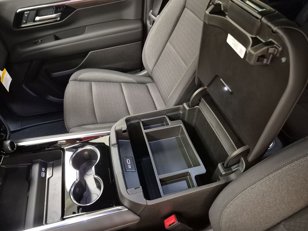 New 2026 Chevrolet Tahoe LS image 36