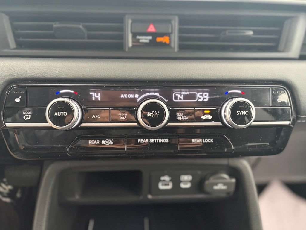 Used 2024 Honda Pilot Touring image 36